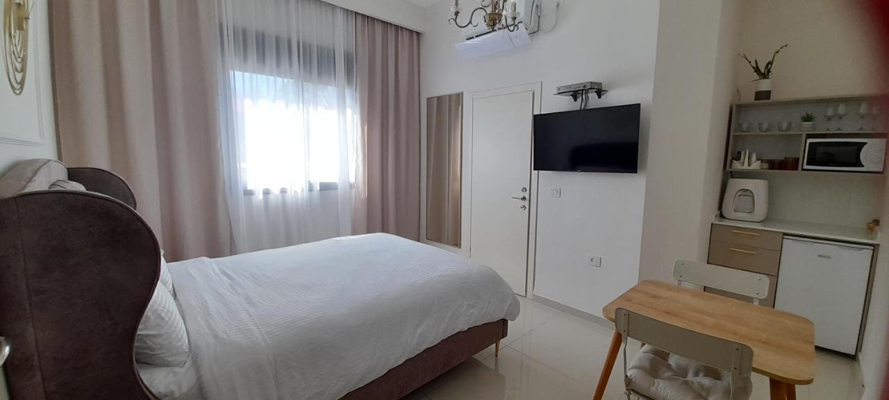 Regina'S Place Or Akiva Екстер'єр фото